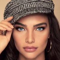 Noor May Zirzon - Renkli Lens Noor May Zirzon - Renkli Lens
